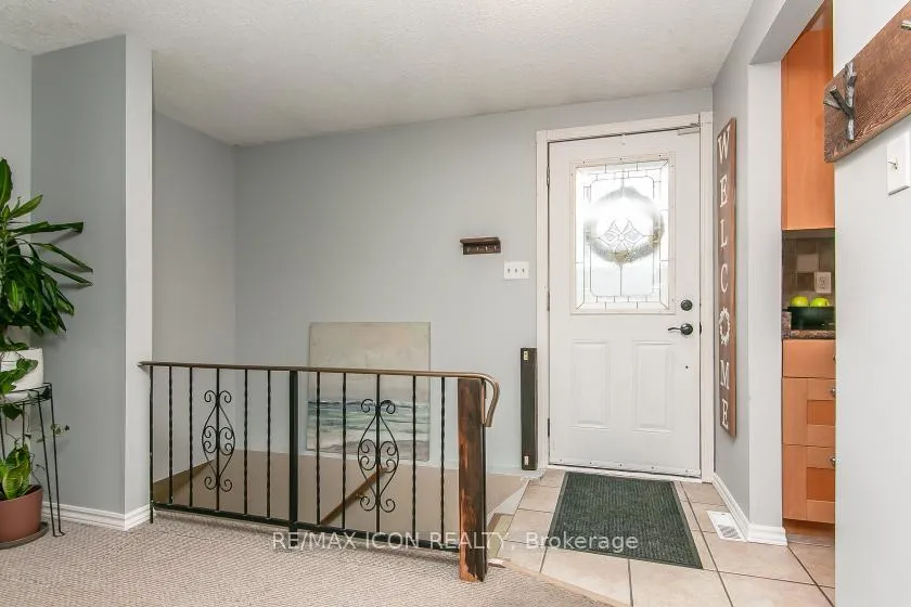 Photo 3 of 528 Whitelaw Road, Guelph, Willow West/Sugarbush/West Acres — HOMEH