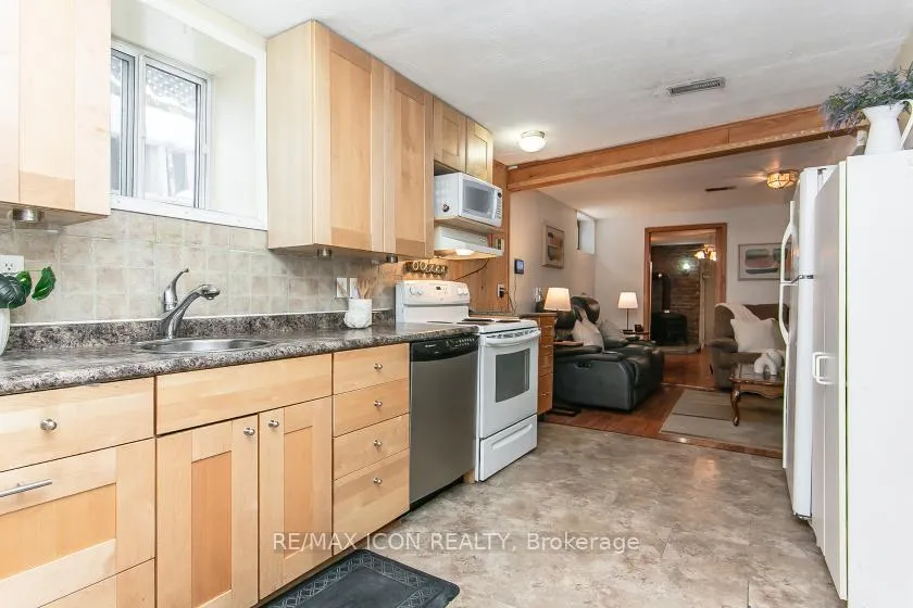 Photo 24 of 528 Whitelaw Road, Guelph, Willow West/Sugarbush/West Acres — HOMEH