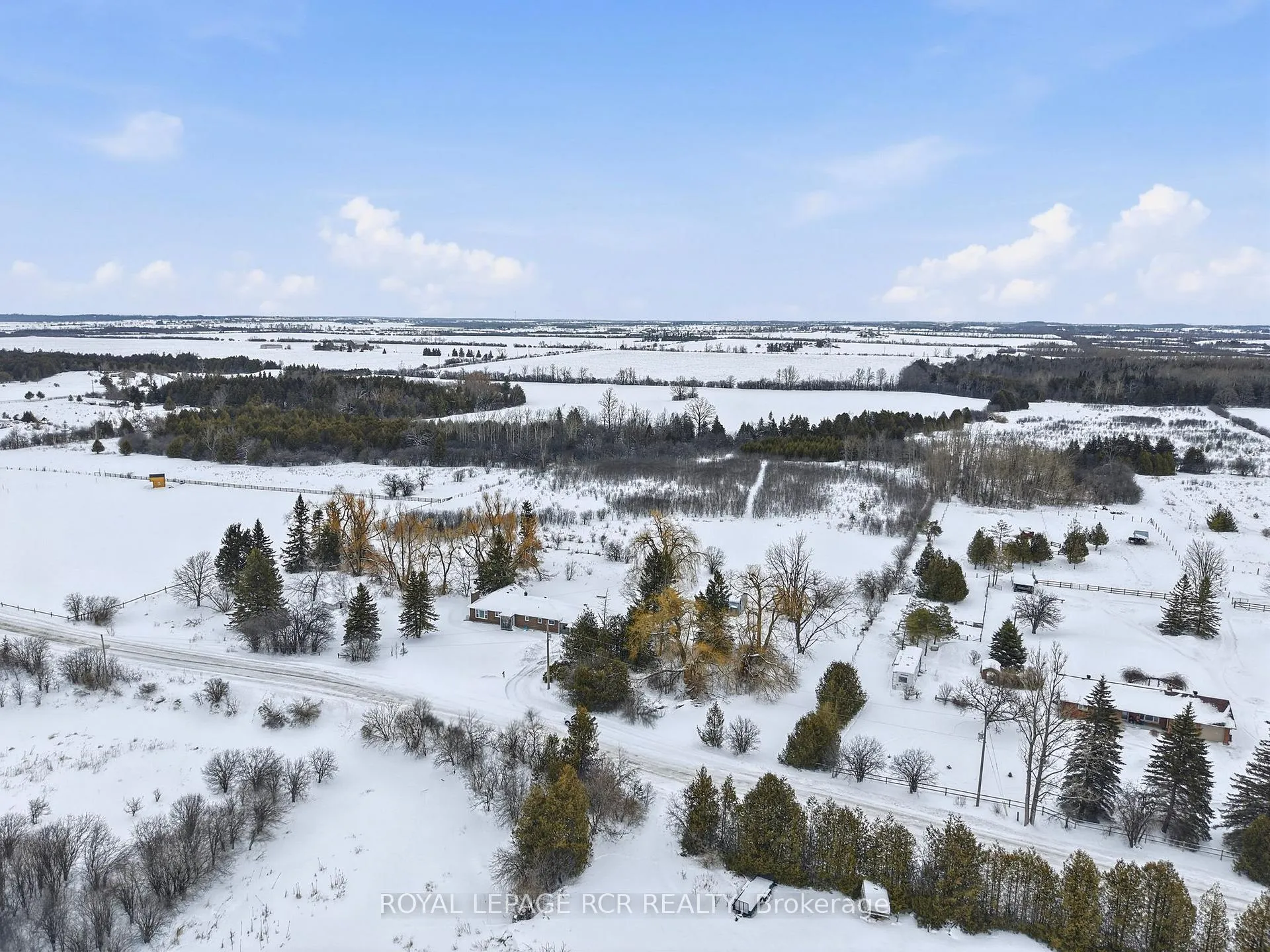 Photo 24 of 22685 18a Side Road, Brock, Rural Brock — HOMEH