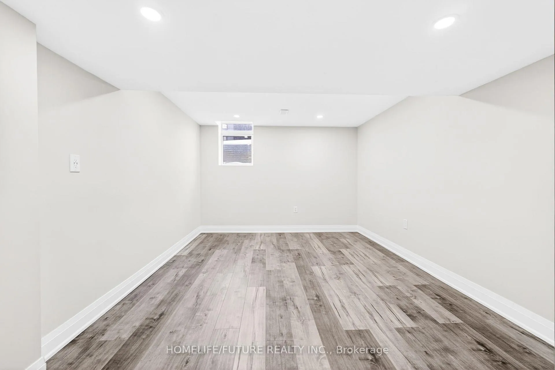 Photo 9 of 114 Haskell Avenue, Ajax, Northwest Ajax — HOMEH
