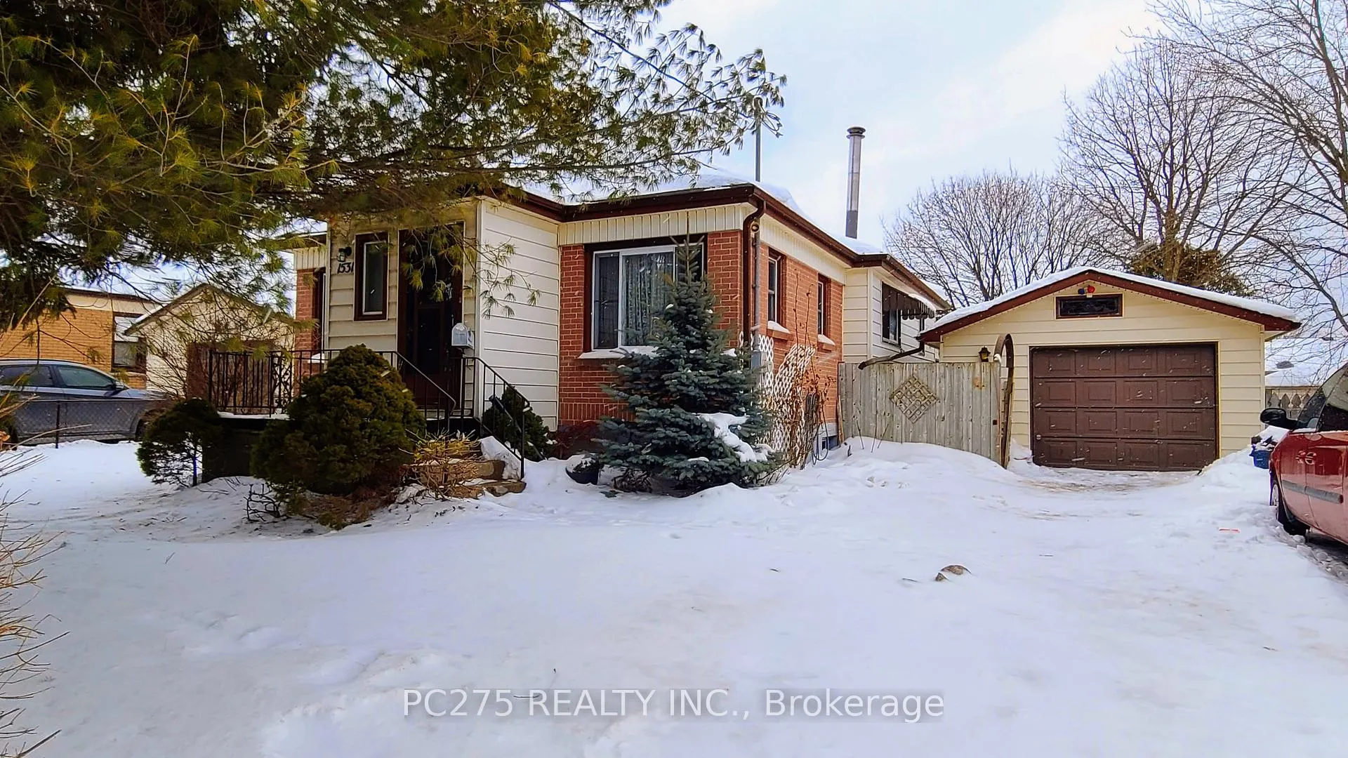 Photo 1 of 1531 Howland Avenue, London, East H — HOMEH
