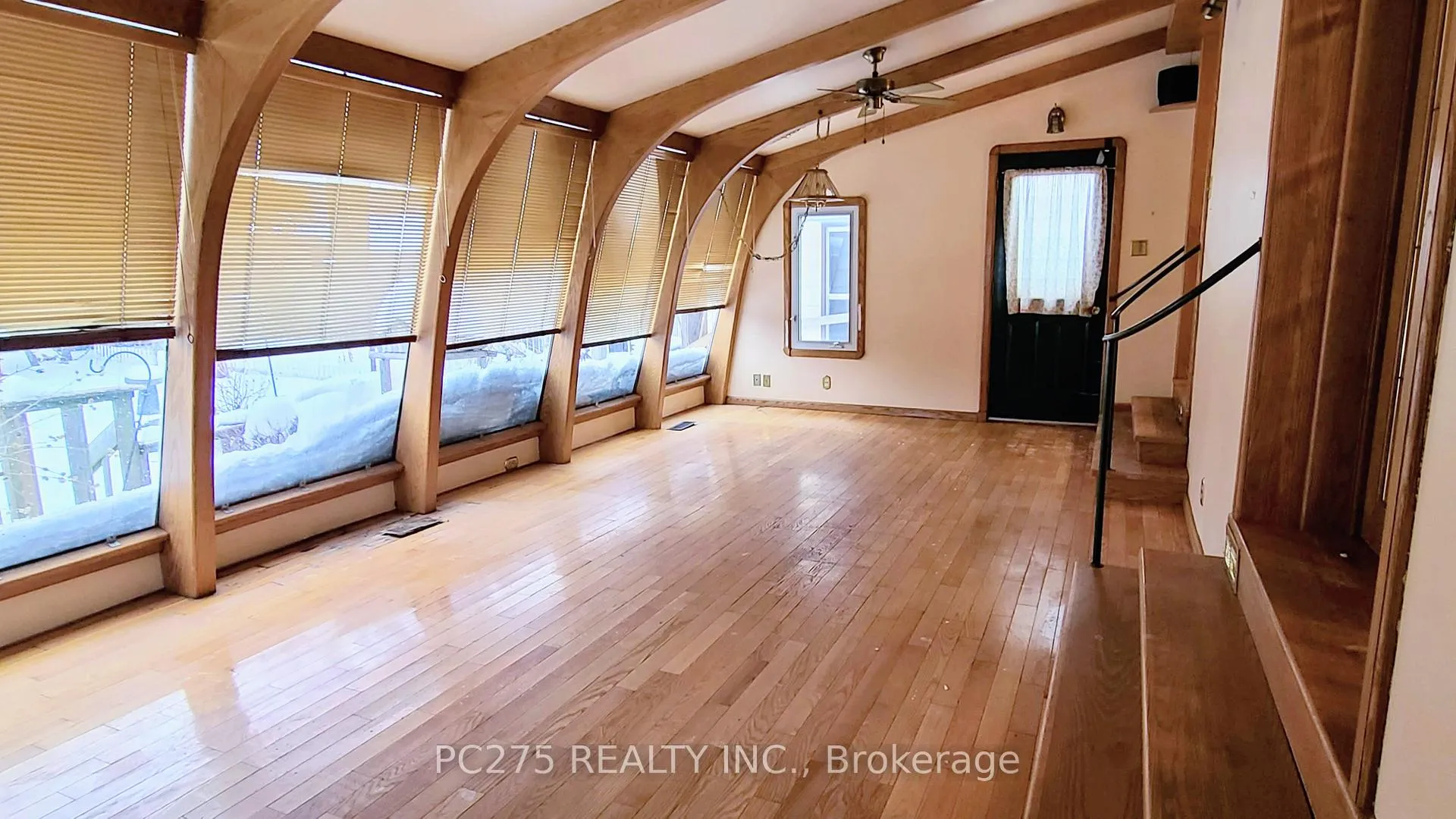 Photo 8 of 1531 Howland Avenue, London, East H — HOMEH