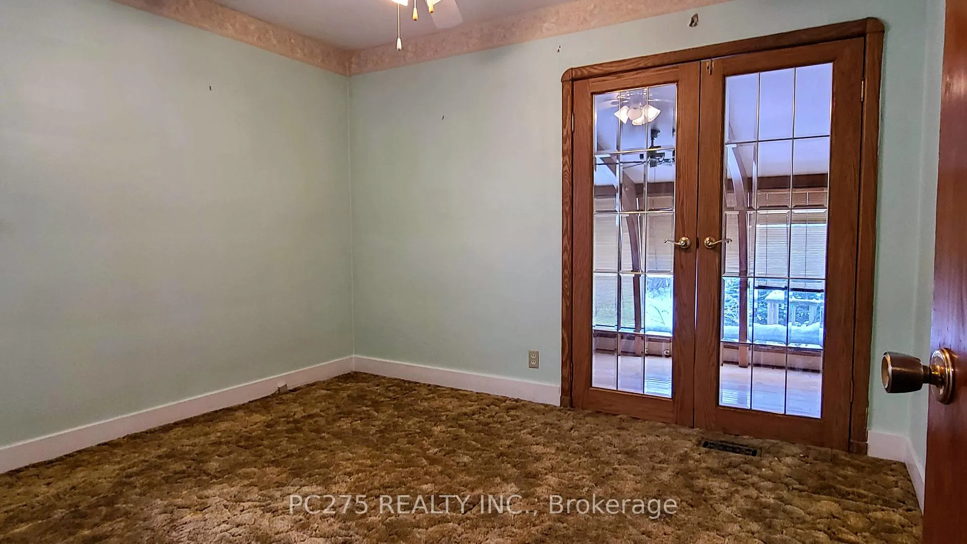 Photo 11 of 1531 Howland Avenue, London, East H — HOMEH