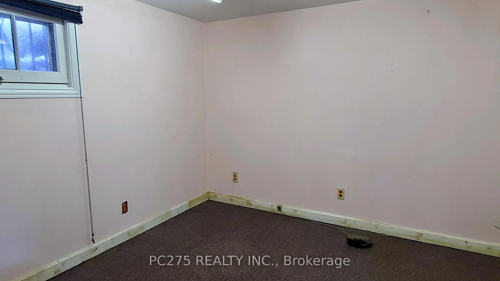Photo 14 of 1531 Howland Avenue, London, East H — HOMEH