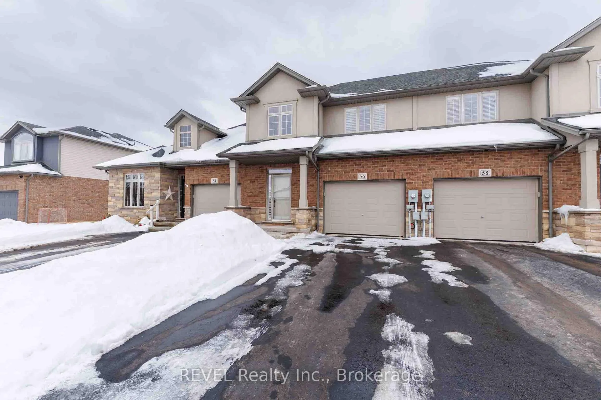 Photo 7 of 56 Tanner Drive, Pelham, Fonthill — HOMEH