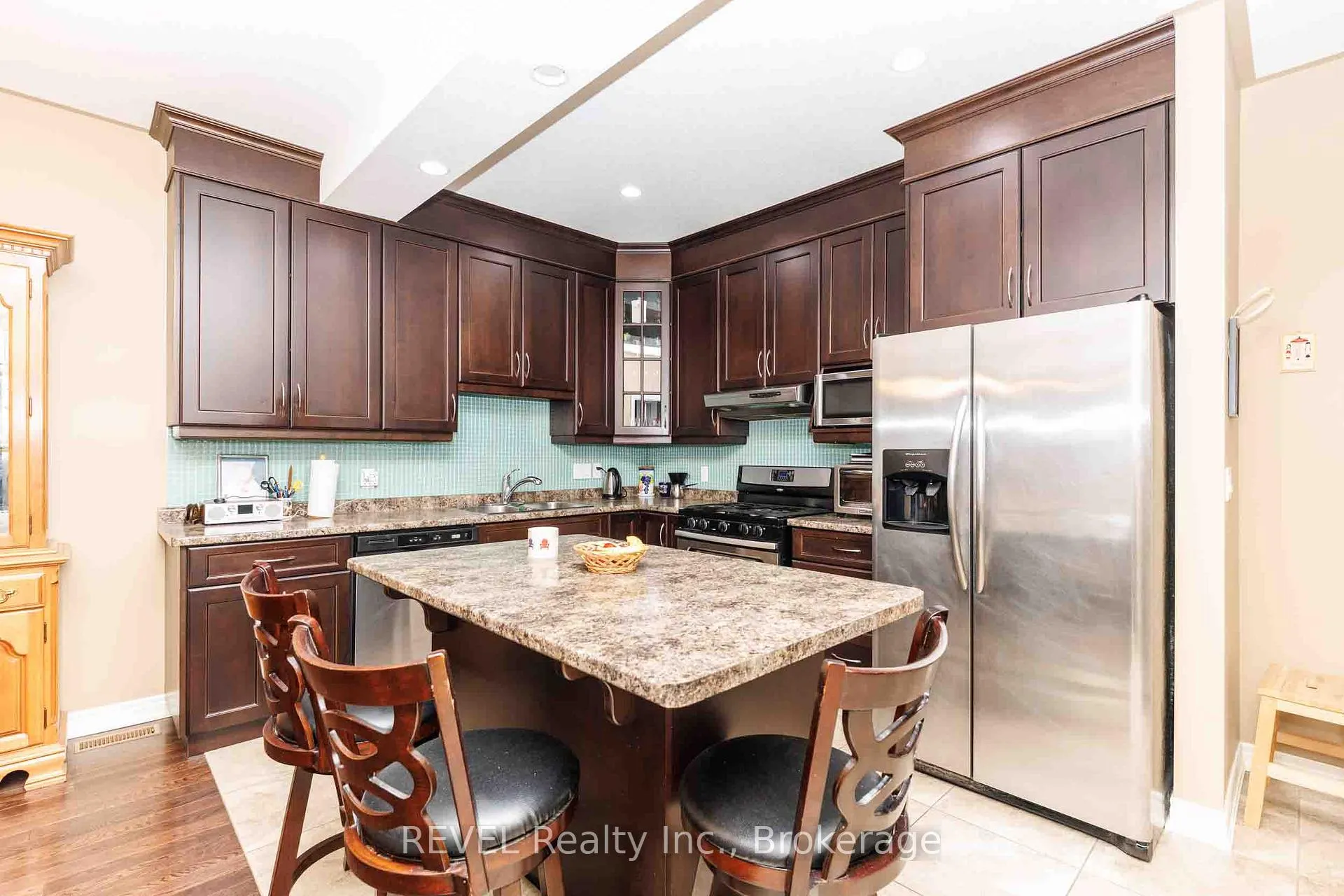 Photo 14 of 56 Tanner Drive, Pelham, Fonthill — HOMEH