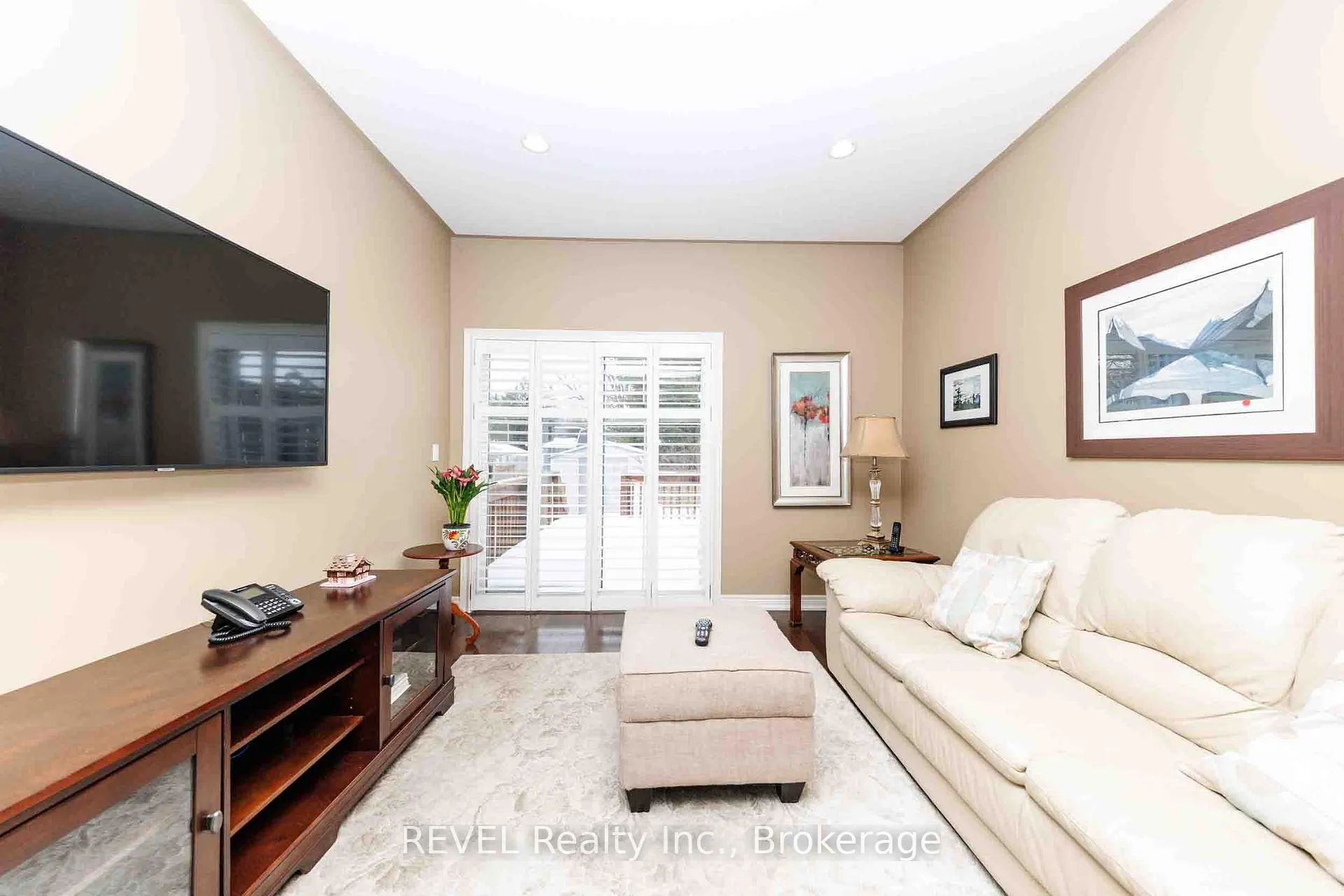 Photo 17 of 56 Tanner Drive, Pelham, Fonthill — HOMEH
