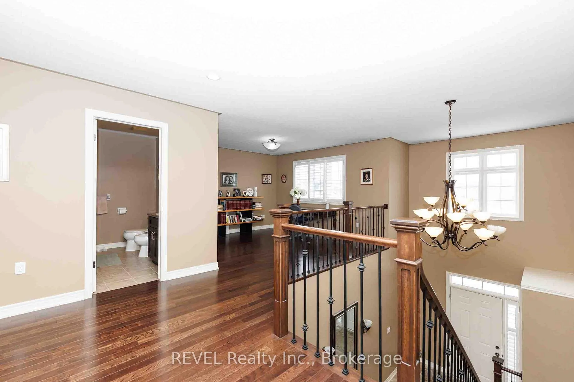 Photo 26 of 56 Tanner Drive, Pelham, Fonthill — HOMEH