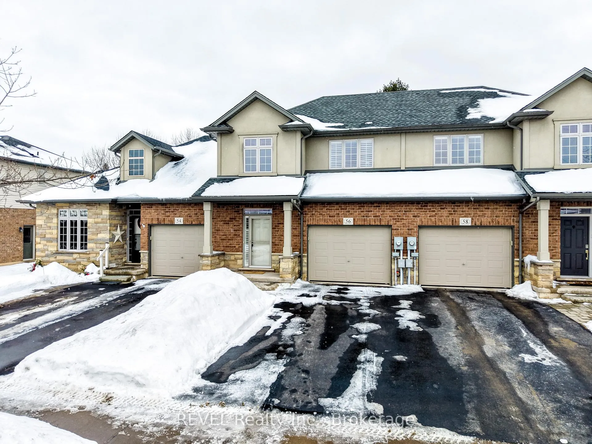 Photo 43 of 56 Tanner Drive, Pelham, Fonthill — HOMEH