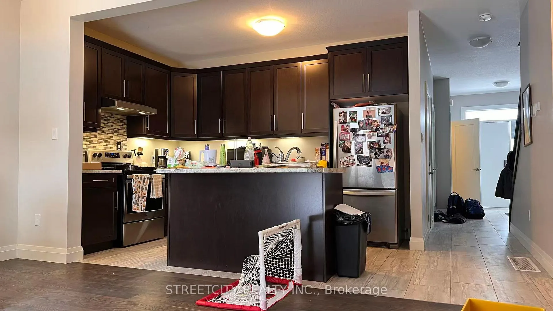 Photo 6 of 1614 Valhalla Street N, London, North E — HOMEH