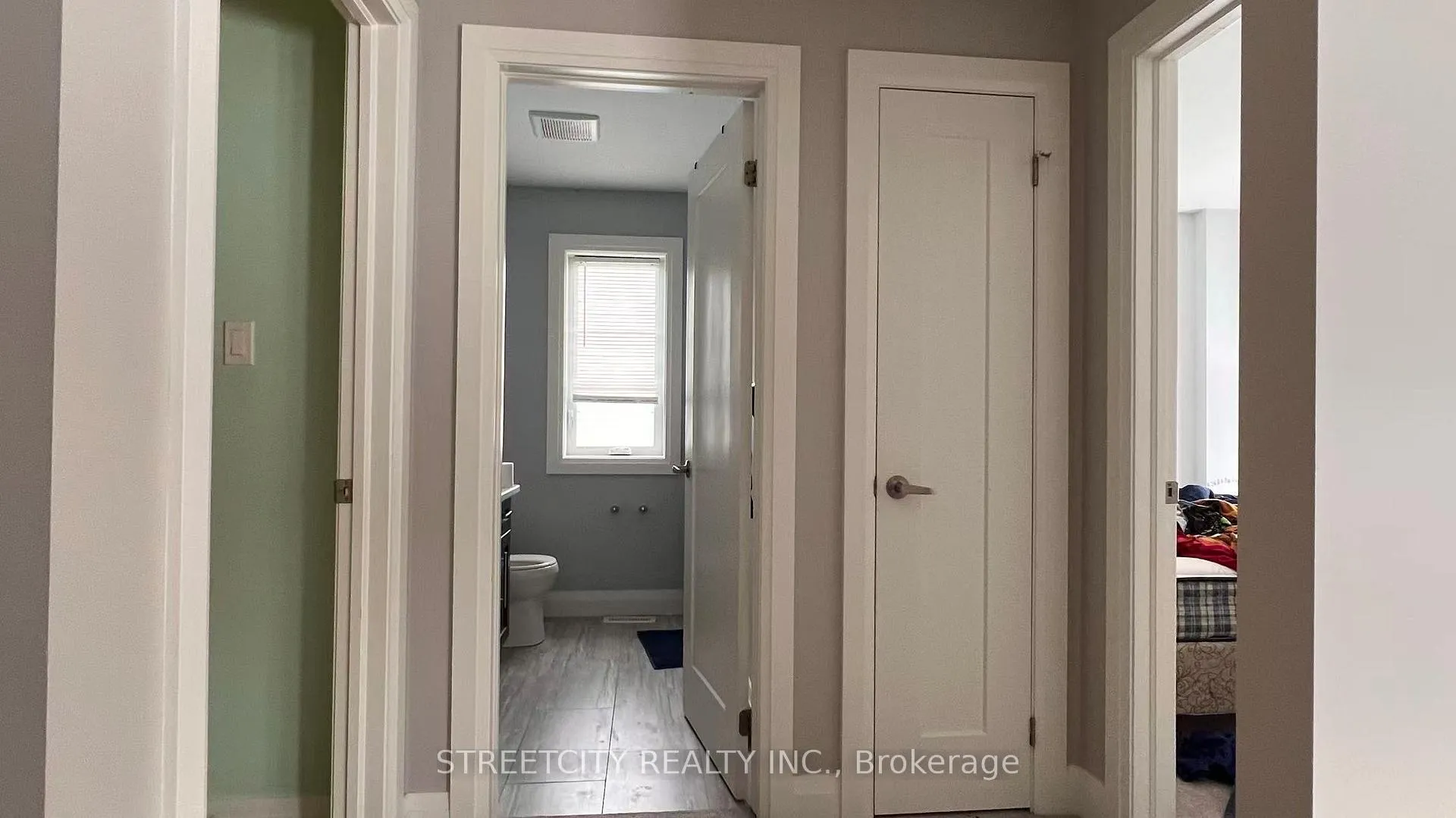 Photo 15 of 1614 Valhalla Street N, London, North E — HOMEH