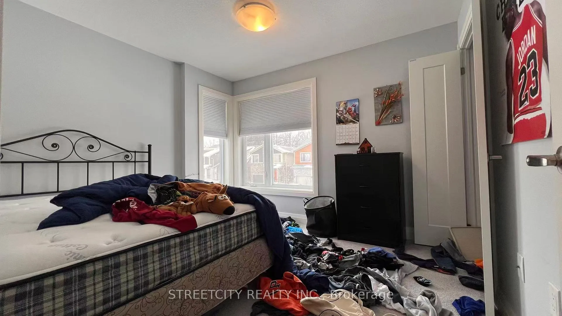 Photo 20 of 1614 Valhalla Street N, London, North E — HOMEH