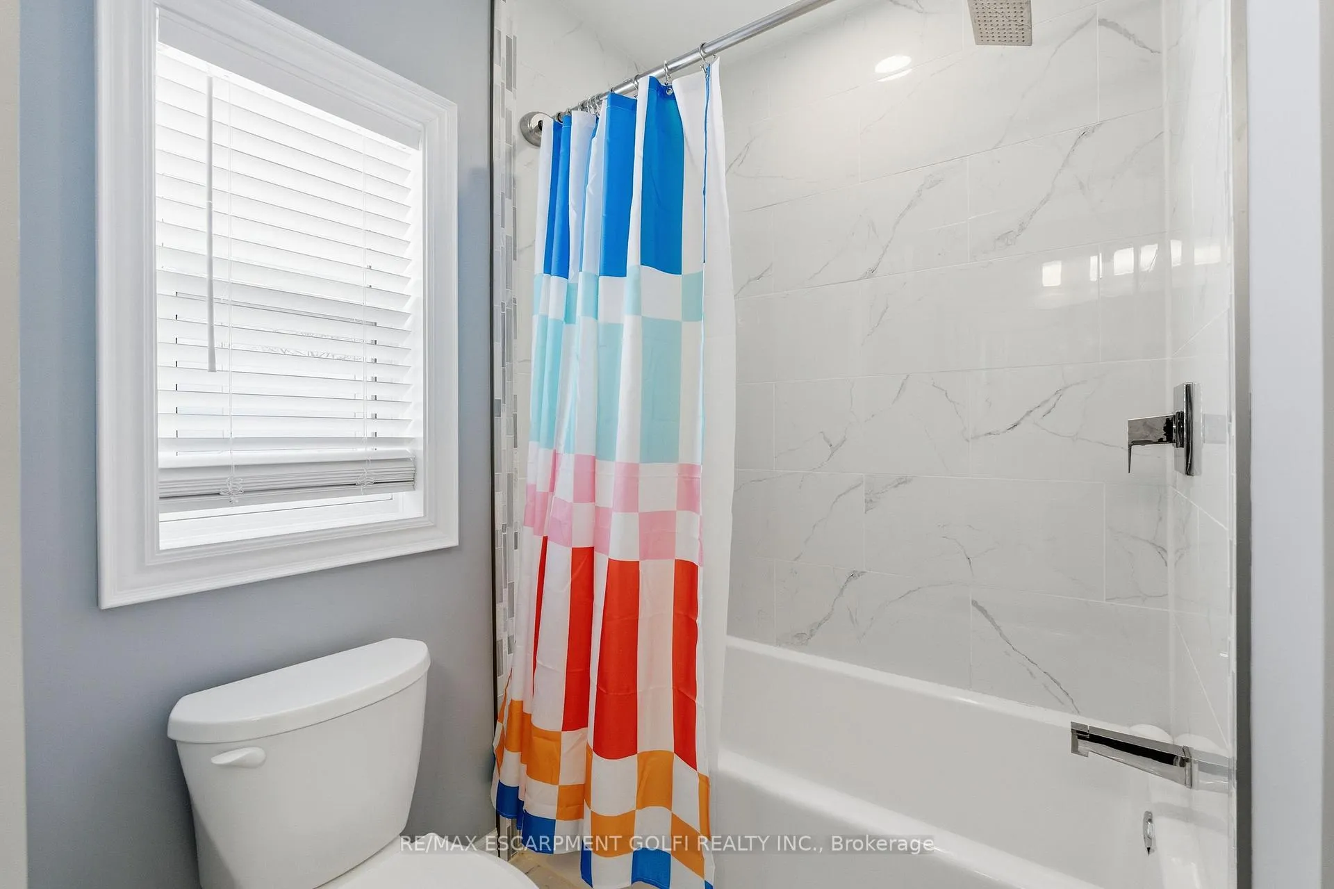 Photo 21 of 49 Brucedale Avenue E, Hamilton, Centremount — HOMEH