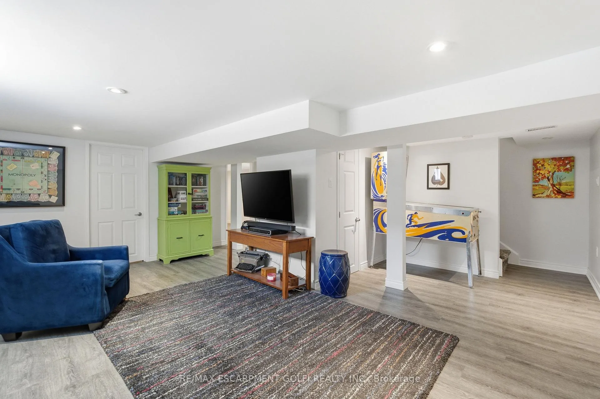 Photo 25 of 49 Brucedale Avenue E, Hamilton, Centremount — HOMEH