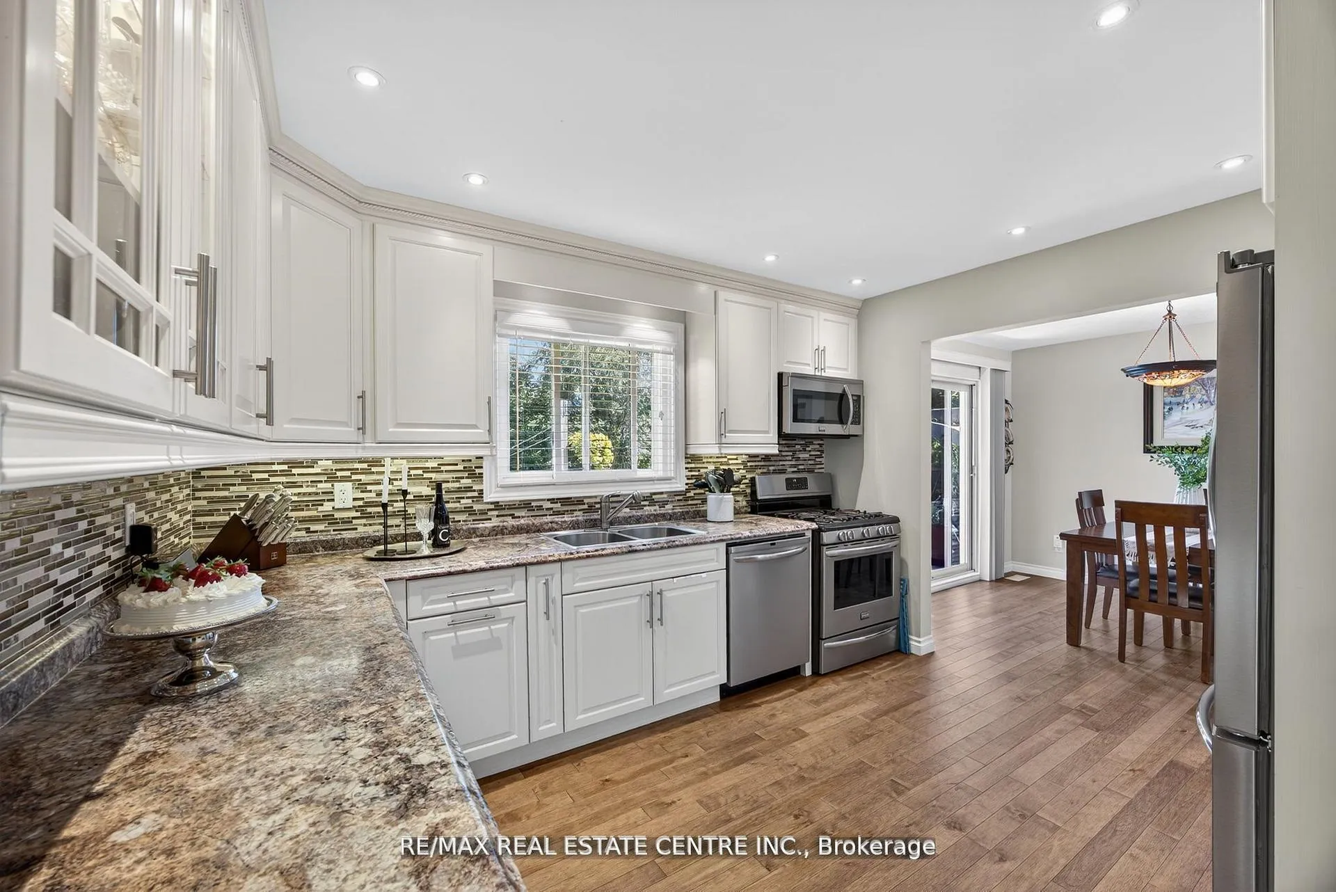 Photo 11 of 3047 Sandy Cove Drive, Innisfil, Rural Innisfil — HOMEH