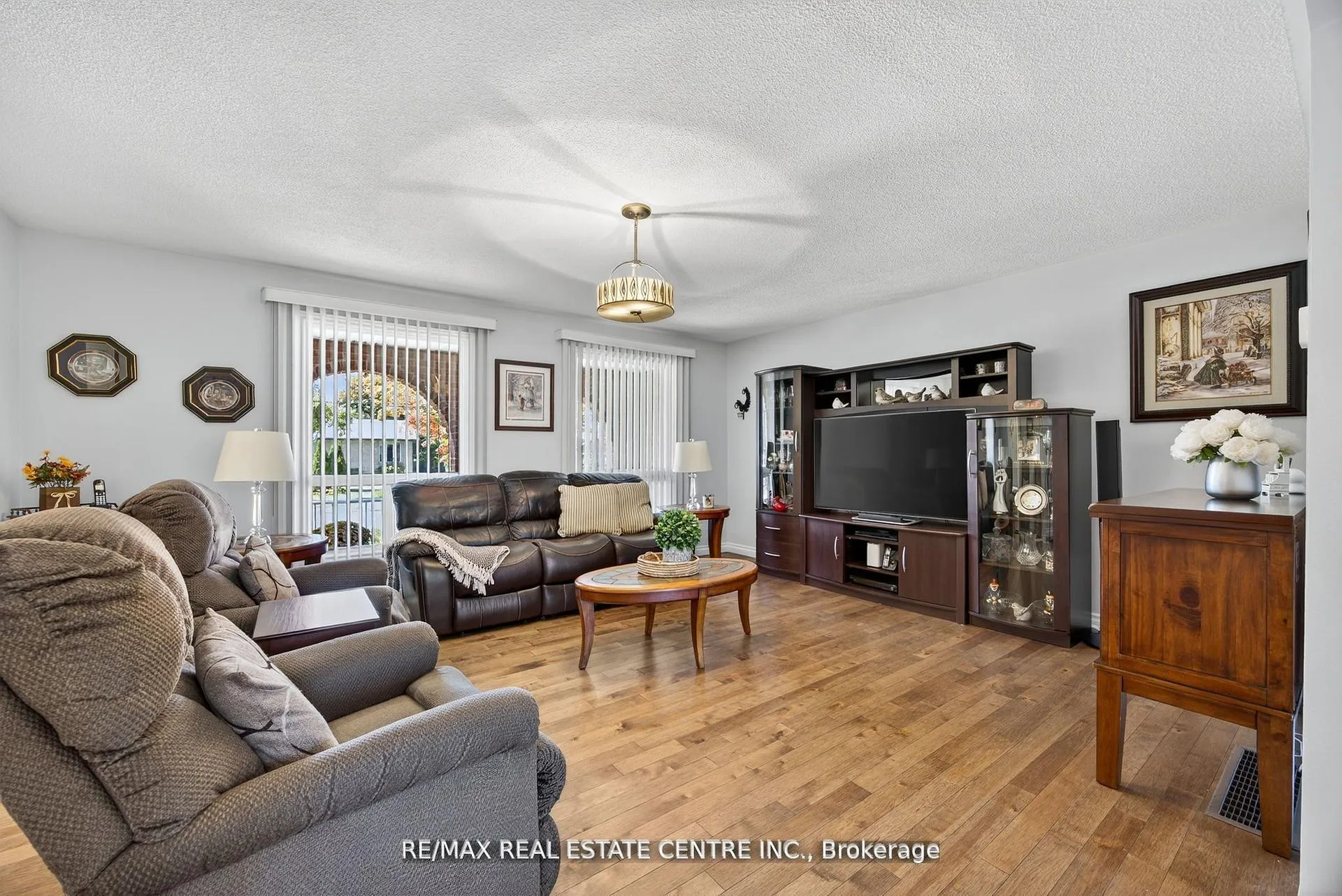 Photo 16 of 3047 Sandy Cove Drive, Innisfil, Rural Innisfil — HOMEH