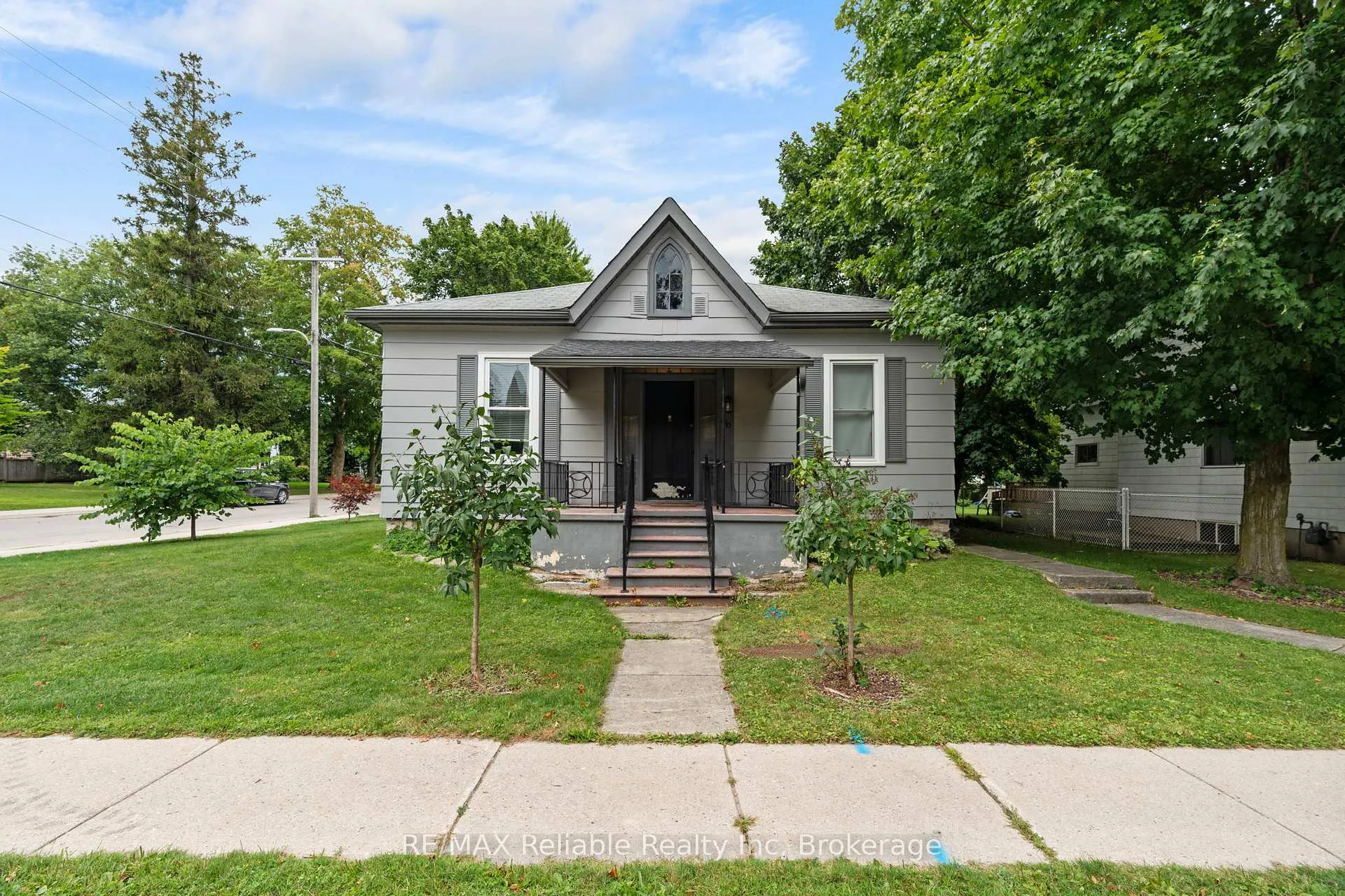 Photo 5 of 46 James Street, Huron East, Seaforth — HOMEH