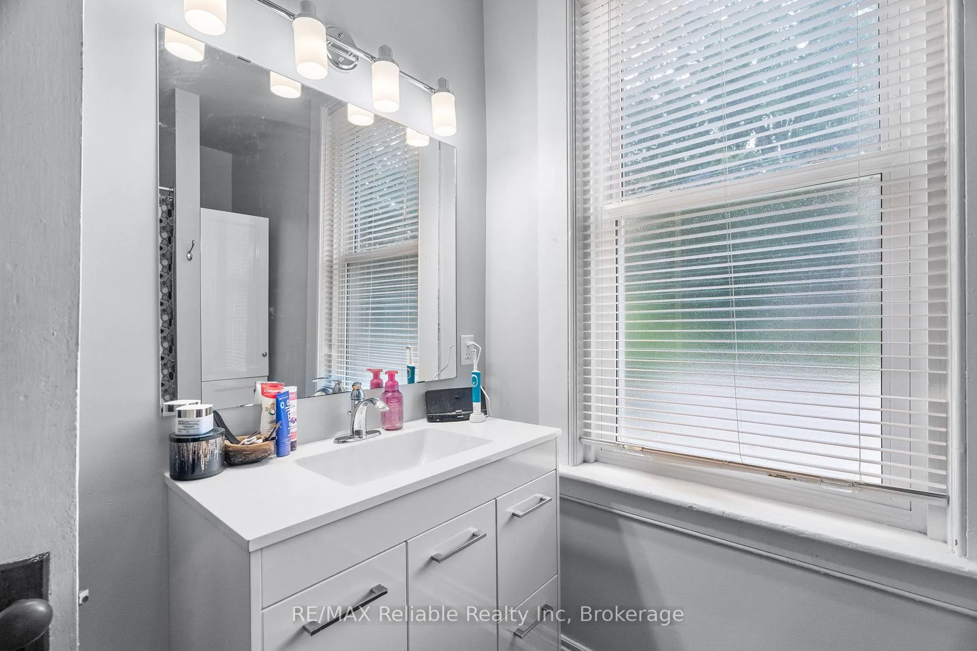 Photo 20 of 46 James Street, Huron East, Seaforth — HOMEH