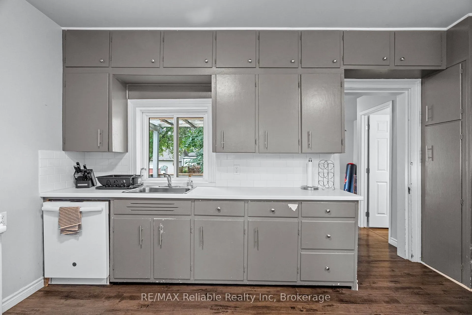 Photo 23 of 46 James Street, Huron East, Seaforth — HOMEH
