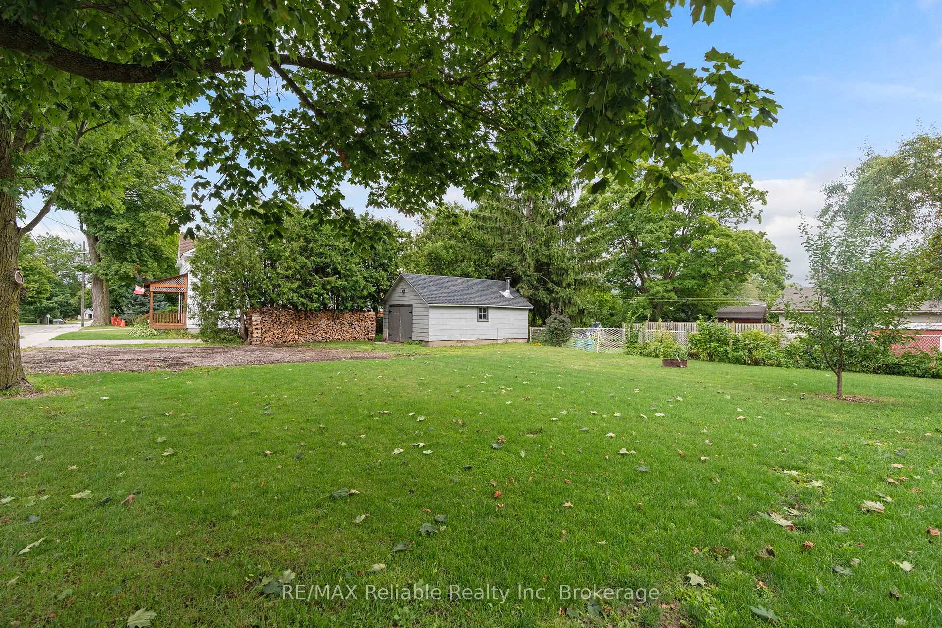 Photo 29 of 46 James Street, Huron East, Seaforth — HOMEH