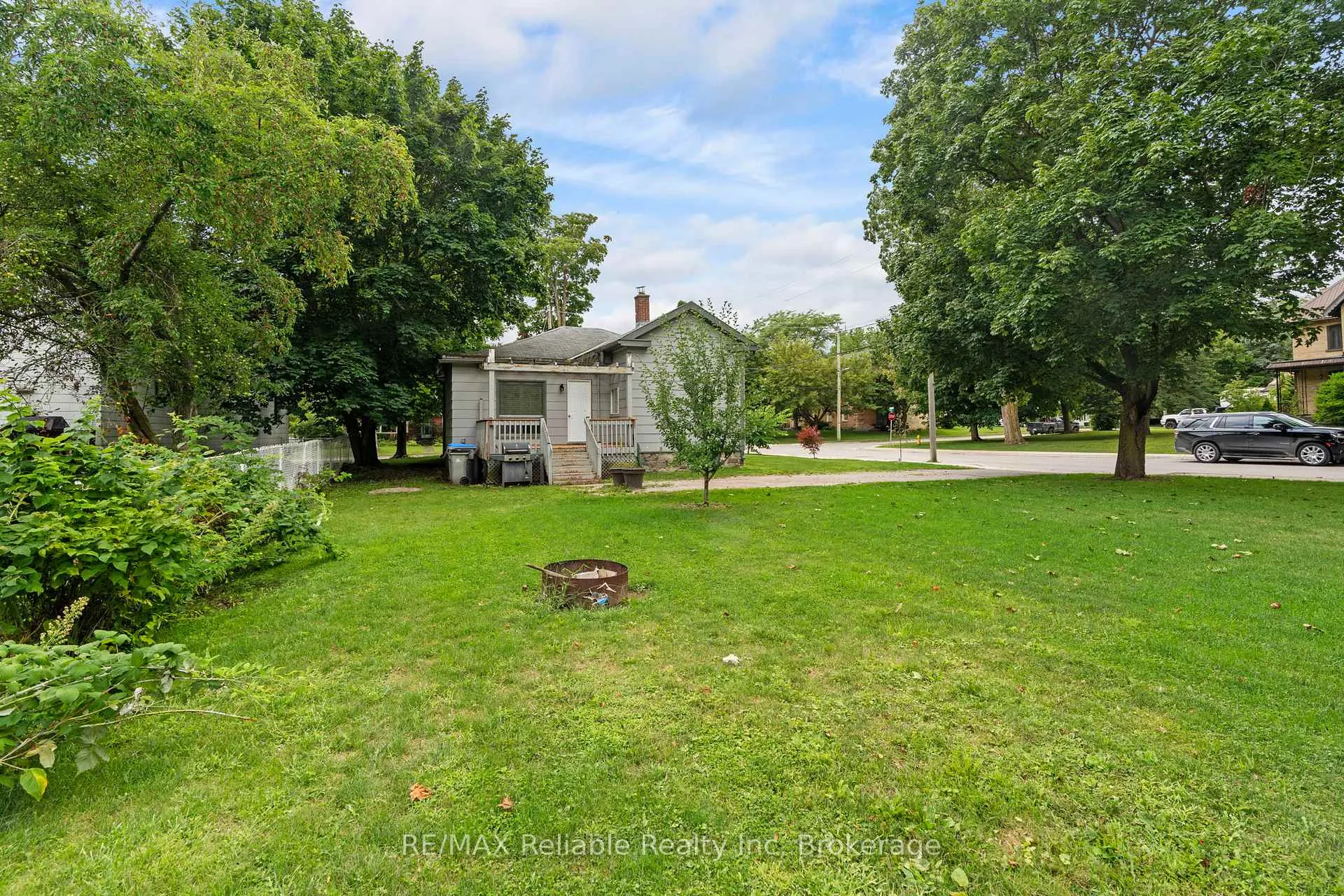 Photo 31 of 46 James Street, Huron East, Seaforth — HOMEH