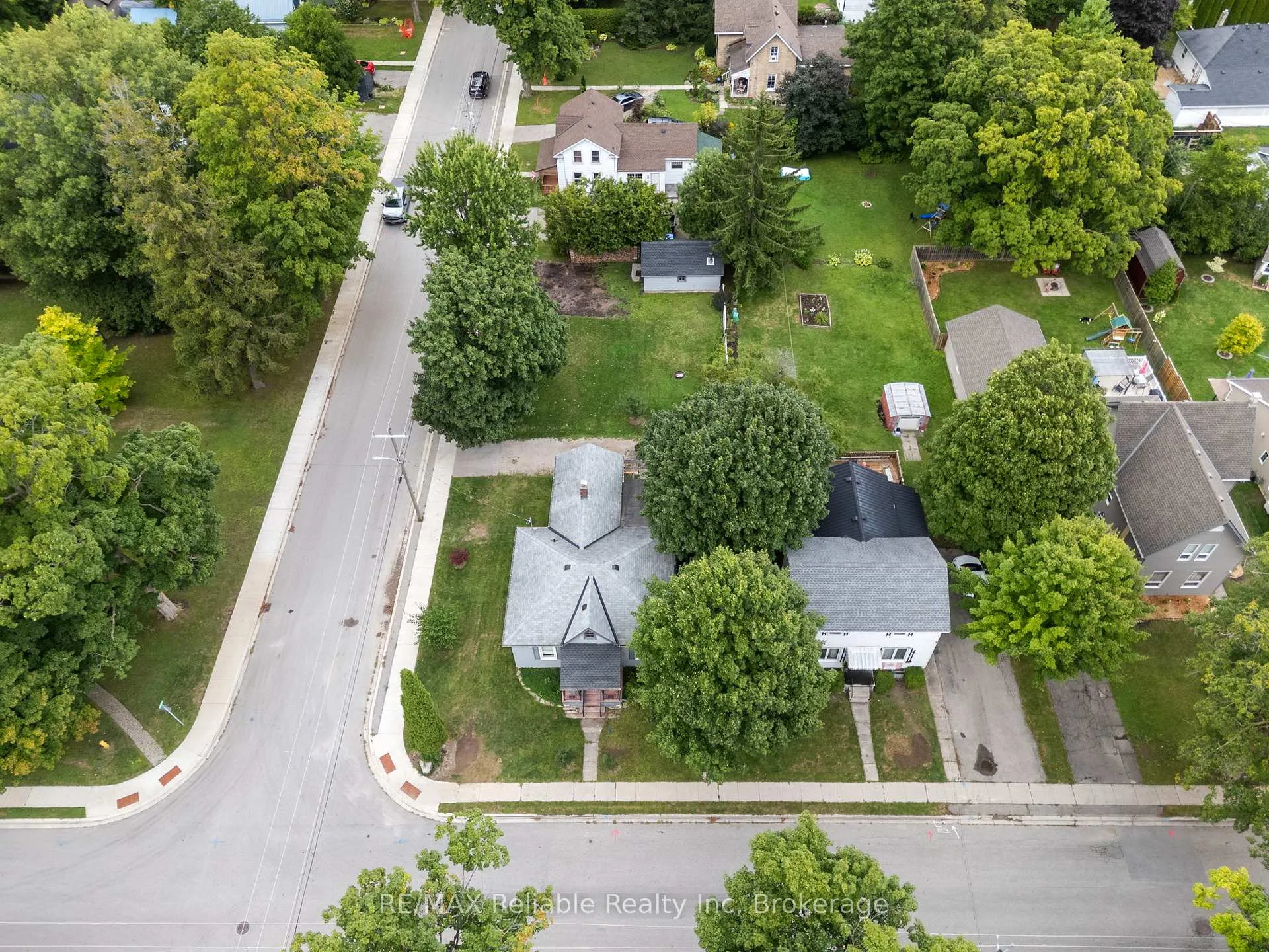 Photo 35 of 46 James Street, Huron East, Seaforth — HOMEH