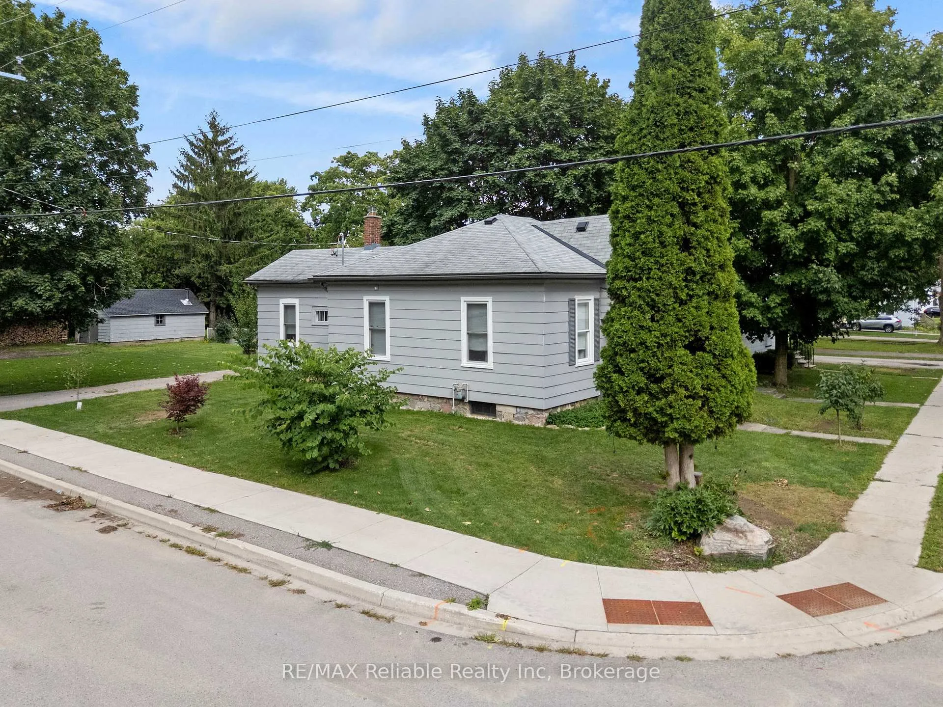 Photo 38 of 46 James Street, Huron East, Seaforth — HOMEH