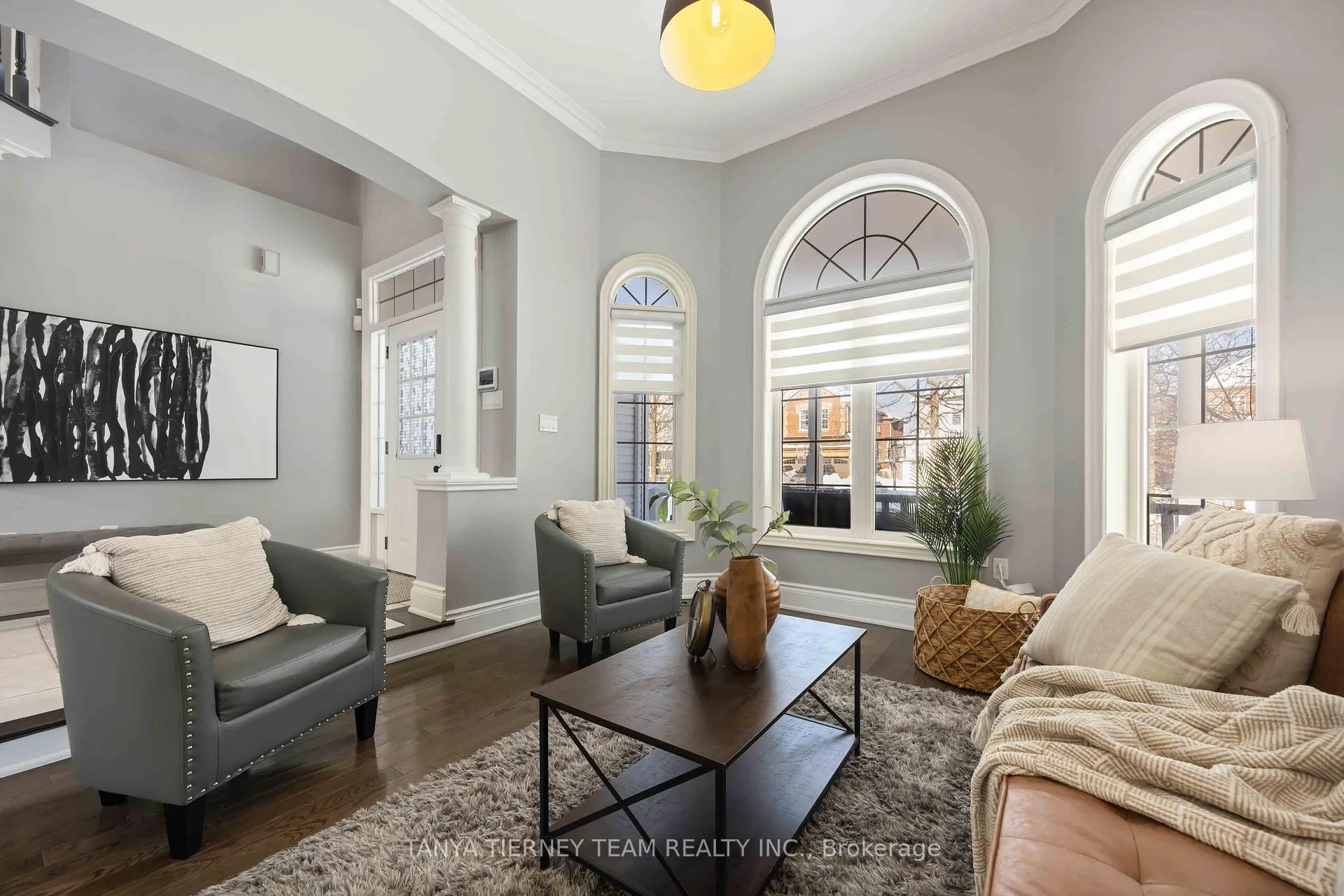 Photo 6 of 41 Apsley Crescent, Whitby, Brooklin — HOMEH