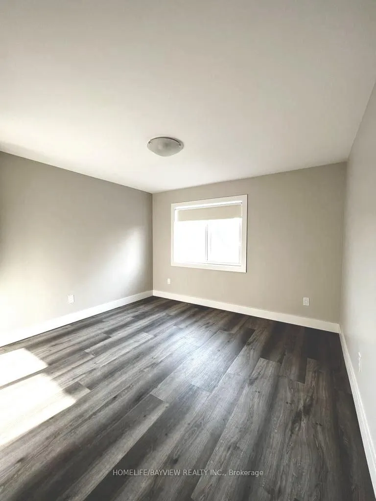 Photo 14 of Unit MAIN & 2nd, 164 Penetanguishene Road, Barrie, Grove East — HOMEH
