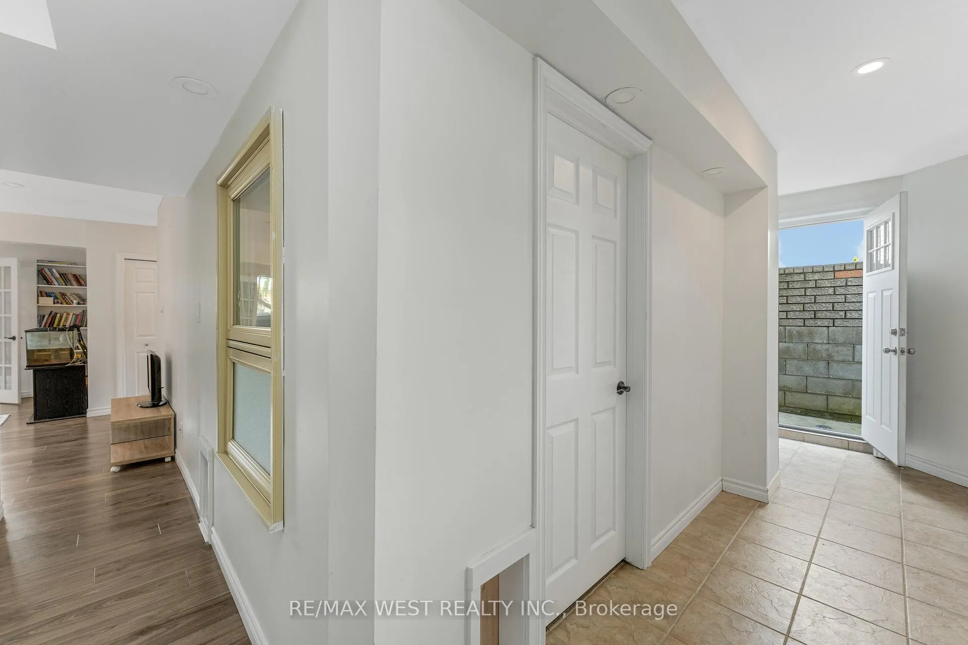 Photo 41 of 11143 Ancona Crescent, Windsor — HOMEH