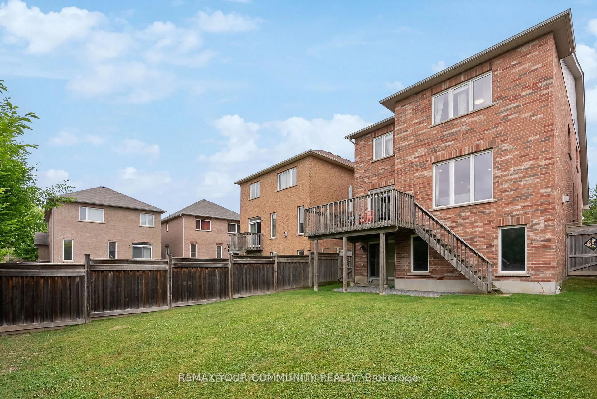 Photo 39 of 26 Ivy Jay Crescent, Aurora, Bayview Northeast — HOMEH