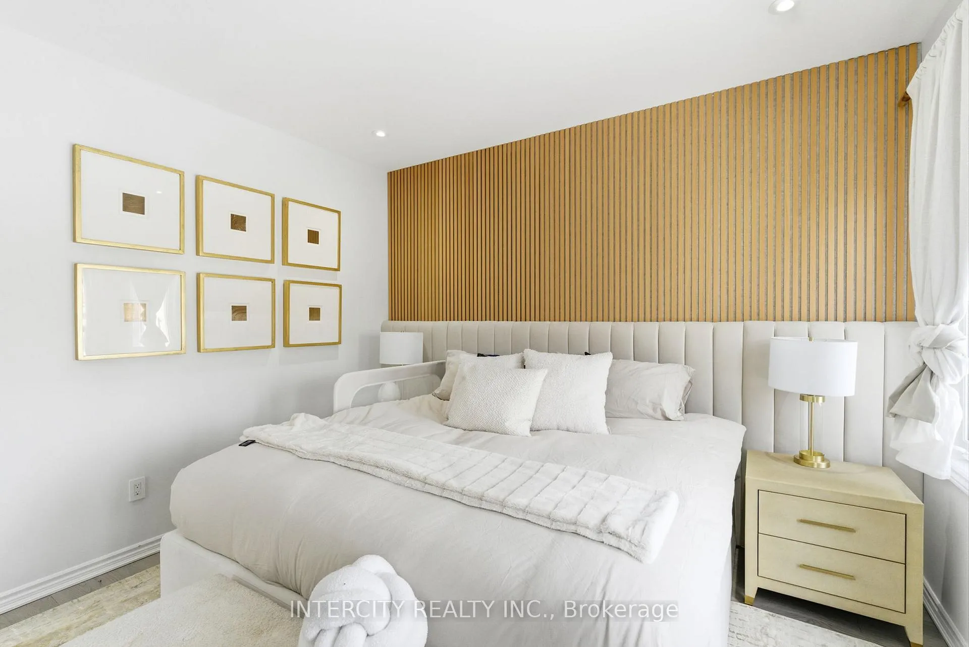 Photo 26 of 12 Quilico Road, Vaughan, Elder Mills — HOMEH