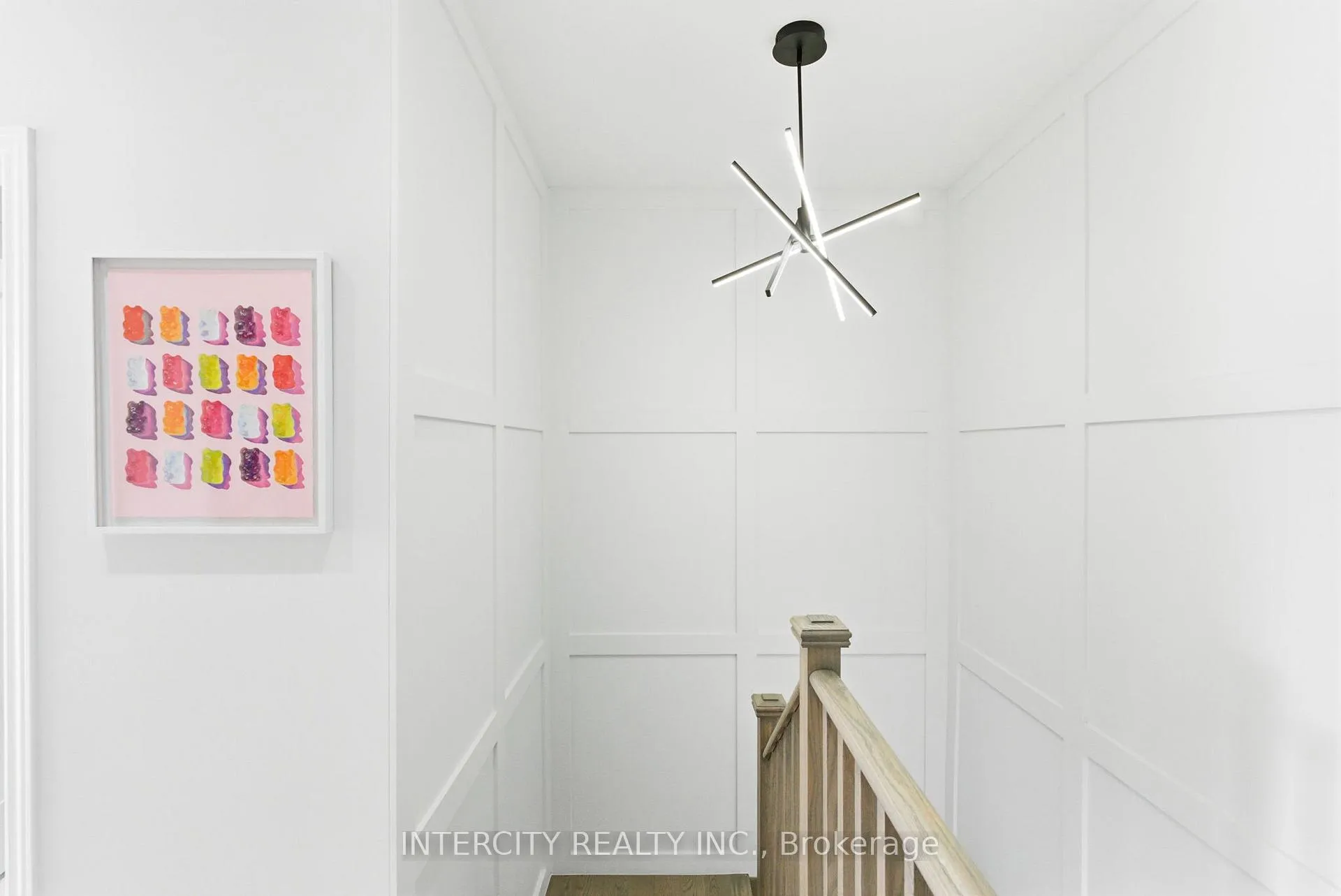 Photo 32 of 12 Quilico Road, Vaughan, Elder Mills — HOMEH
