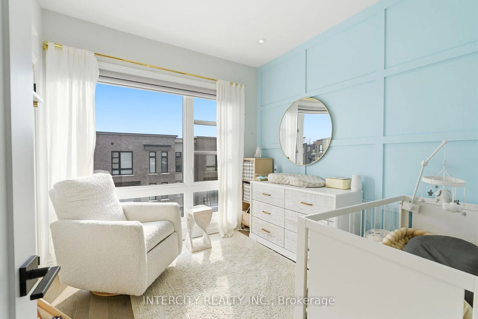 Photo 33 of 12 Quilico Road, Vaughan, Elder Mills — HOMEH