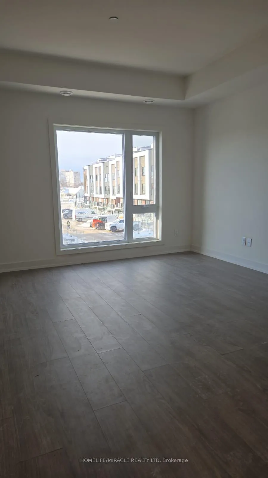 Photo 4 of Unit 312C, 16 Melbourne Avenue, St. Catharines, E. Chester — HOMEH