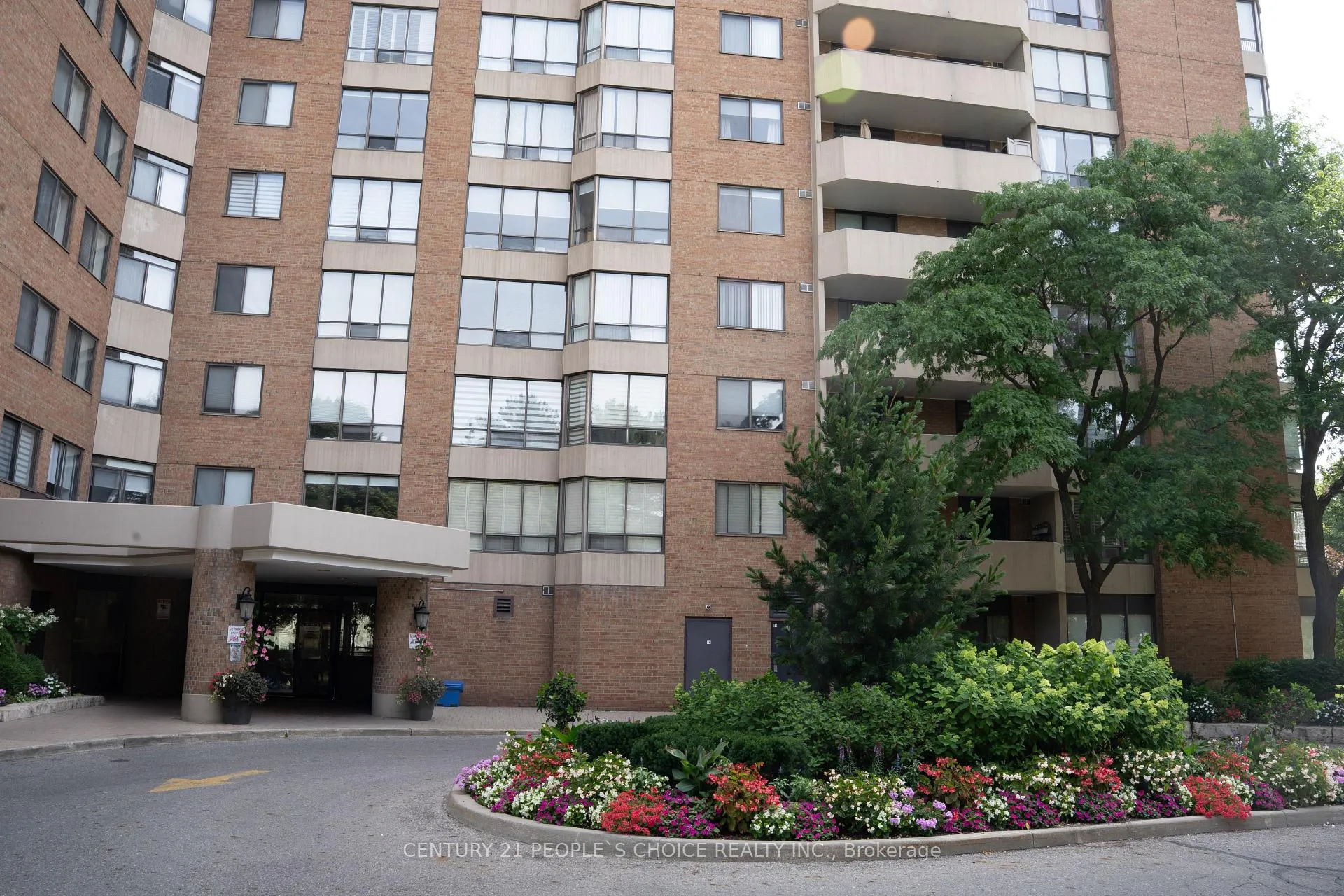 Photo 1 of Unit 1105, 7601 Bathurst Street, Vaughan, Crestwood-Springfarm-Yorkhill — HOMEH