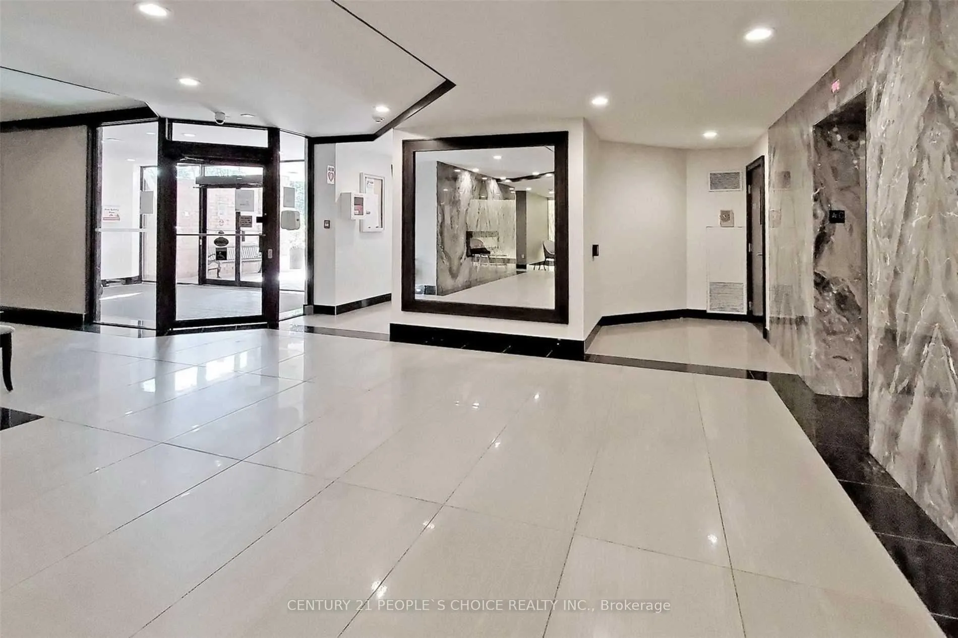 Photo 7 of Unit 1105, 7601 Bathurst Street, Vaughan, Crestwood-Springfarm-Yorkhill — HOMEH