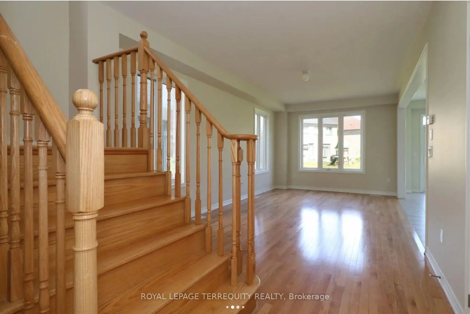 Photo 5 of 1251 Graham Clapp Avenue, Oshawa, Taunton — HOMEH
