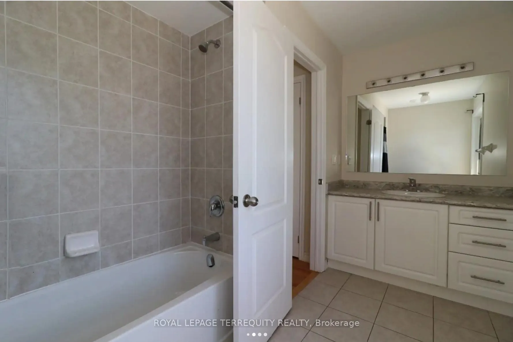 Photo 24 of 1251 Graham Clapp Avenue, Oshawa, Taunton — HOMEH
