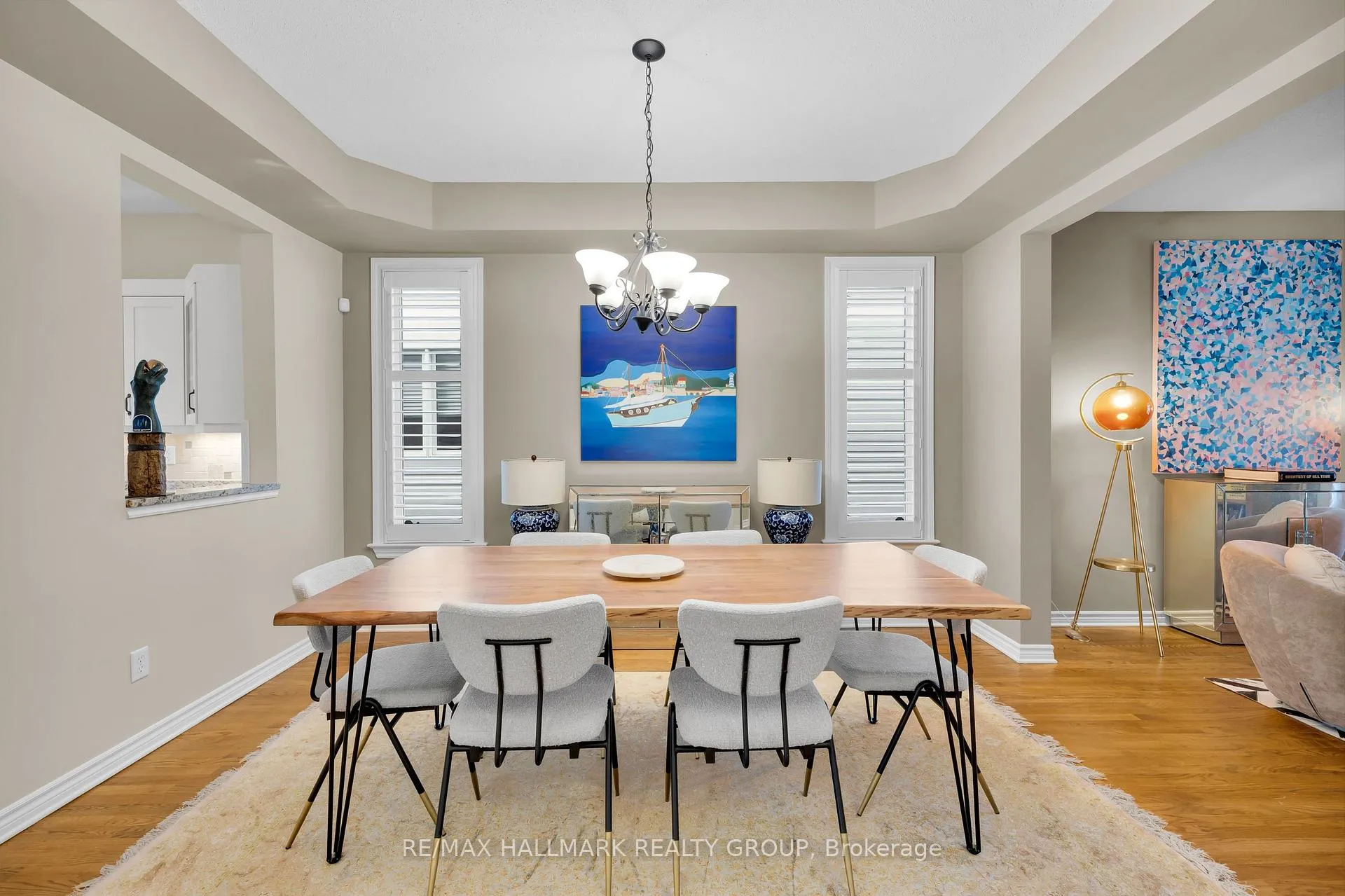 Photo 9 of 10 Friendly Crescent, Ottawa, Stittsville (South) — HOMEH