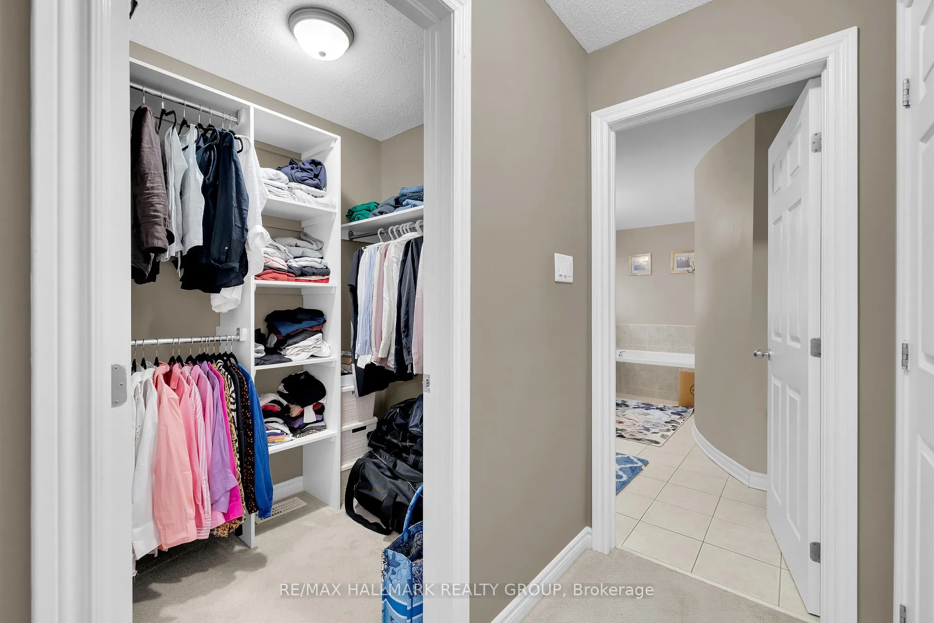 Photo 29 of 10 Friendly Crescent, Ottawa, Stittsville (South) — HOMEH