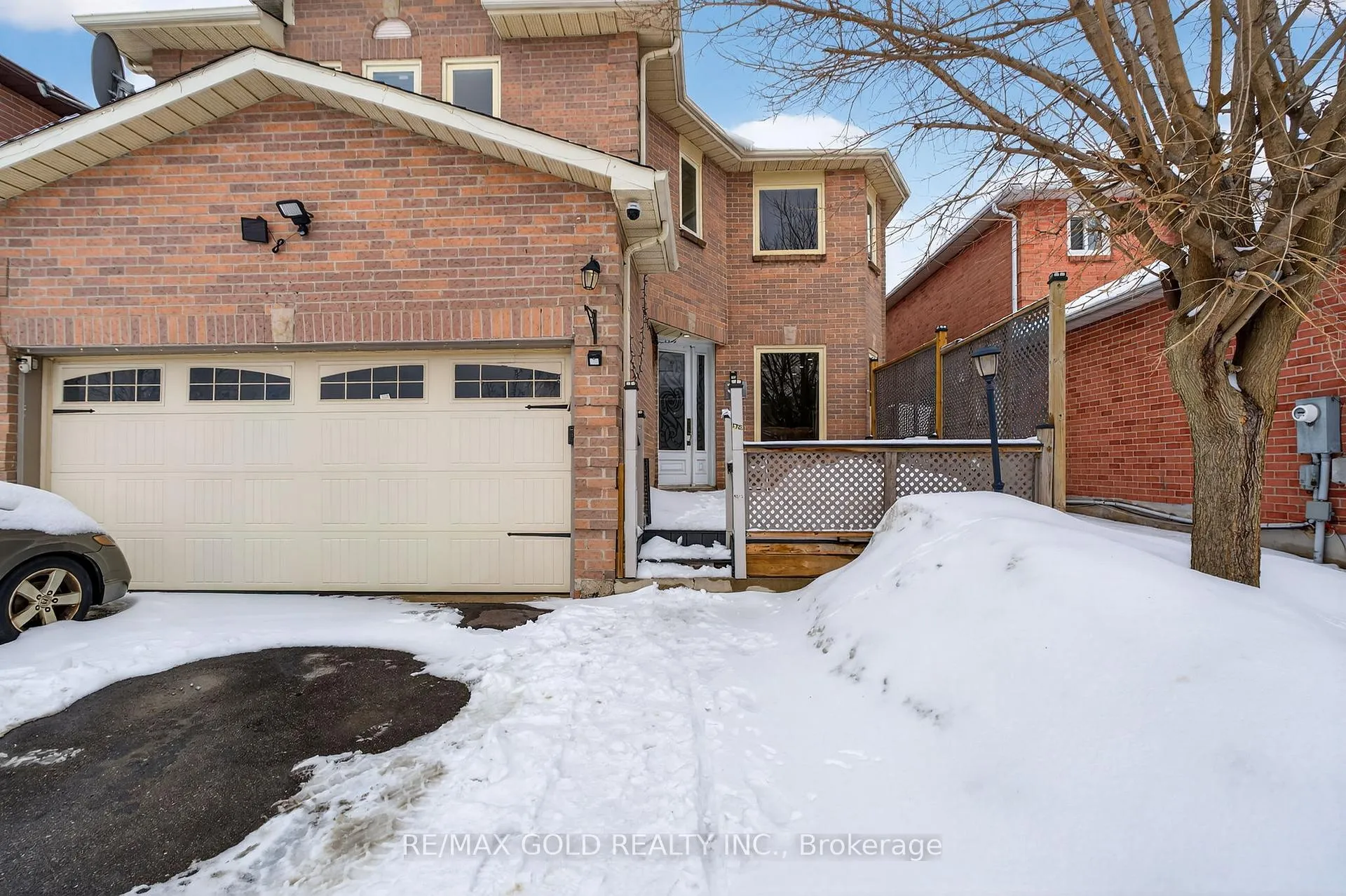 Front of 35 Kirk Drive