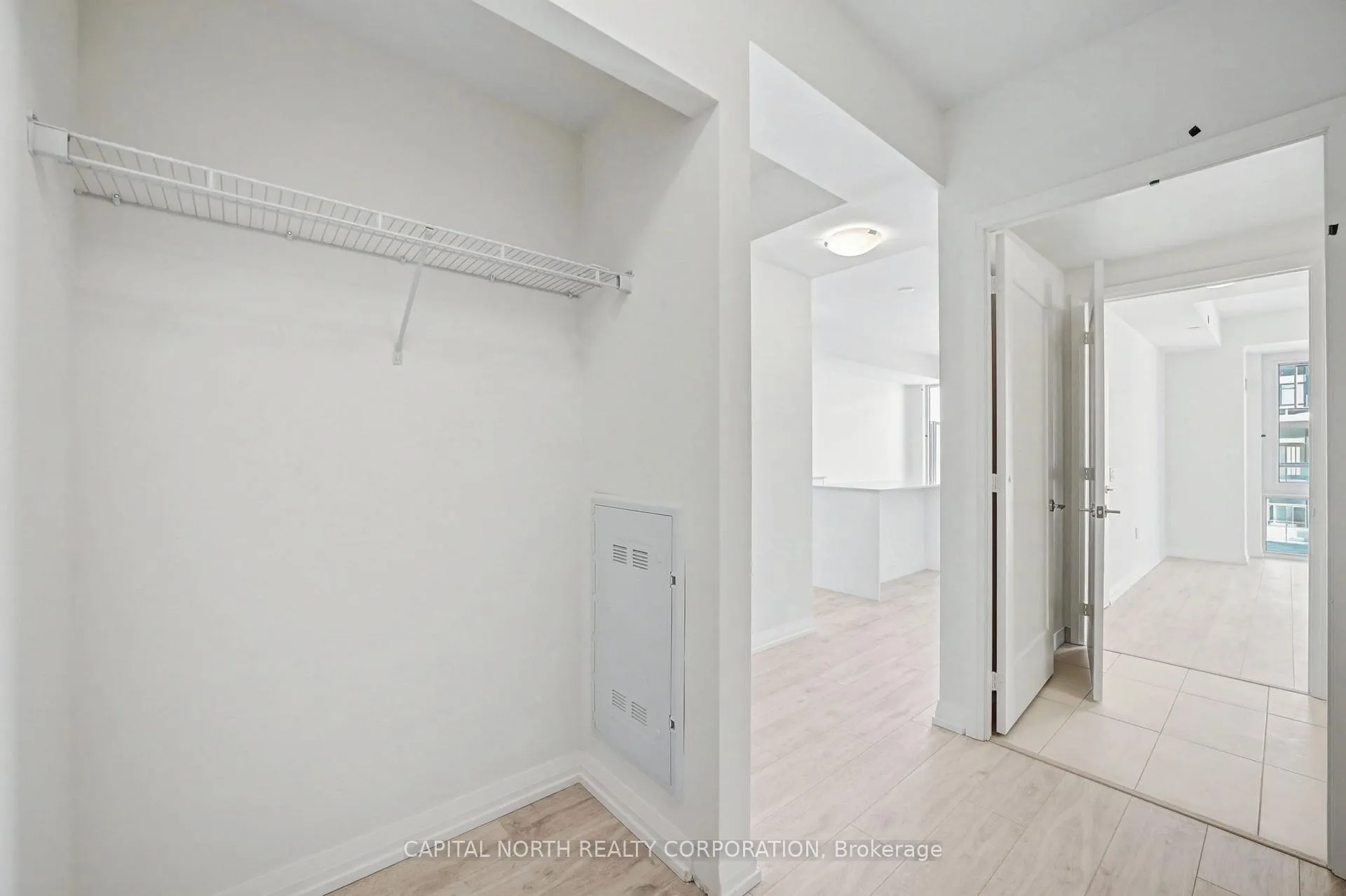 Photo 4 of Unit 2601, 27 Korda Gate, Vaughan, Vellore Village — HOMEH