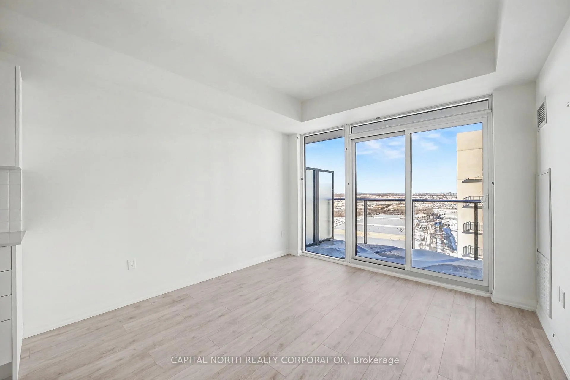 Photo 14 of Unit 2601, 27 Korda Gate, Vaughan, Vellore Village — HOMEH