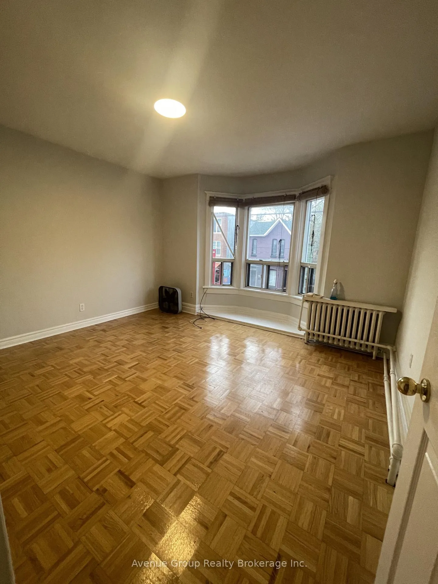 Photo 5 of Unit 2nd Fl, 621 Gerrard Street E, Toronto, South Riverdale — HOMEH