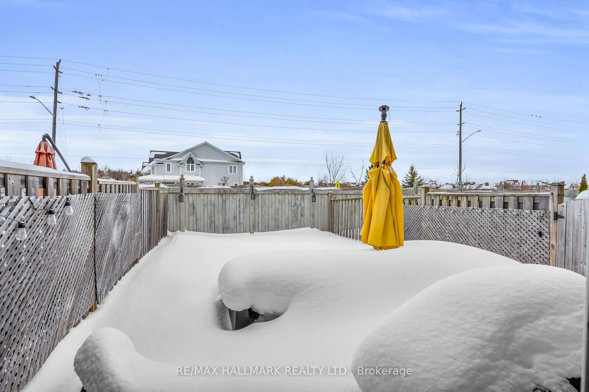 Photo 36 of 77 Commonwealth Road, Barrie, Innis-Shore — HOMEH