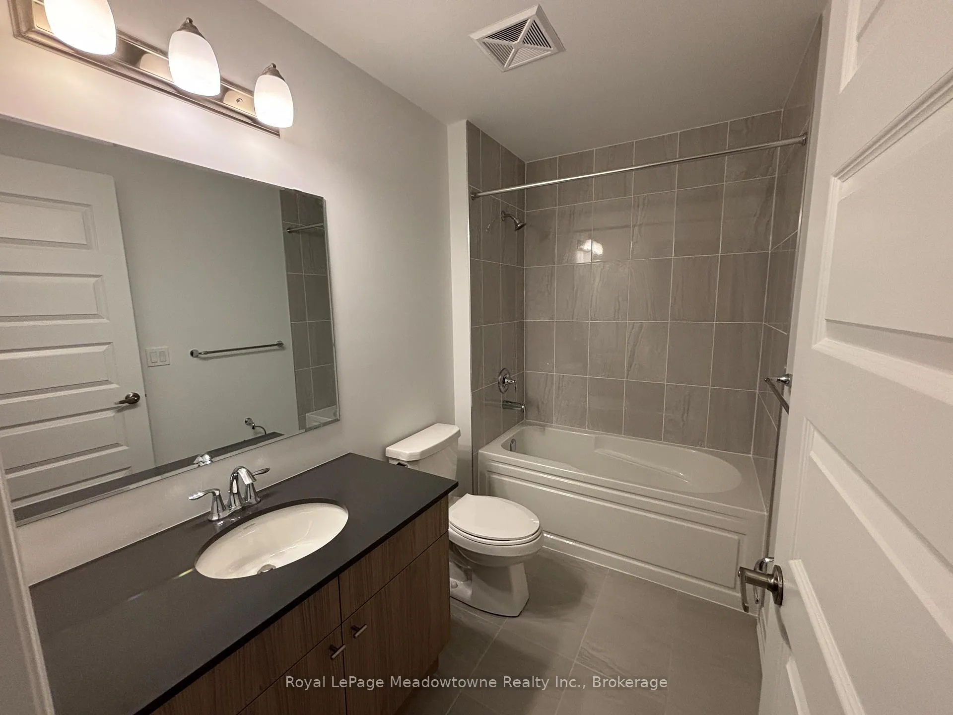 Photo 9 of Unit 101, 490 Gordon Krantz Avenue, Milton, Walker — HOMEH