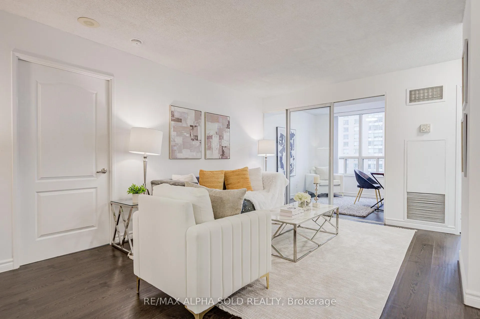 Photo 10 of Unit 907, 88 Corporate Drive, Scarborough, Bendale — HOMEH