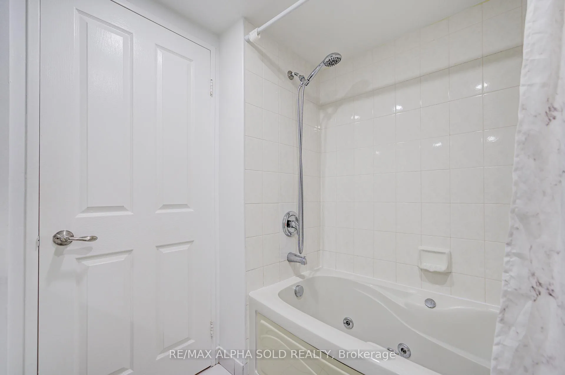 Photo 35 of Unit 907, 88 Corporate Drive, Scarborough, Bendale — HOMEH