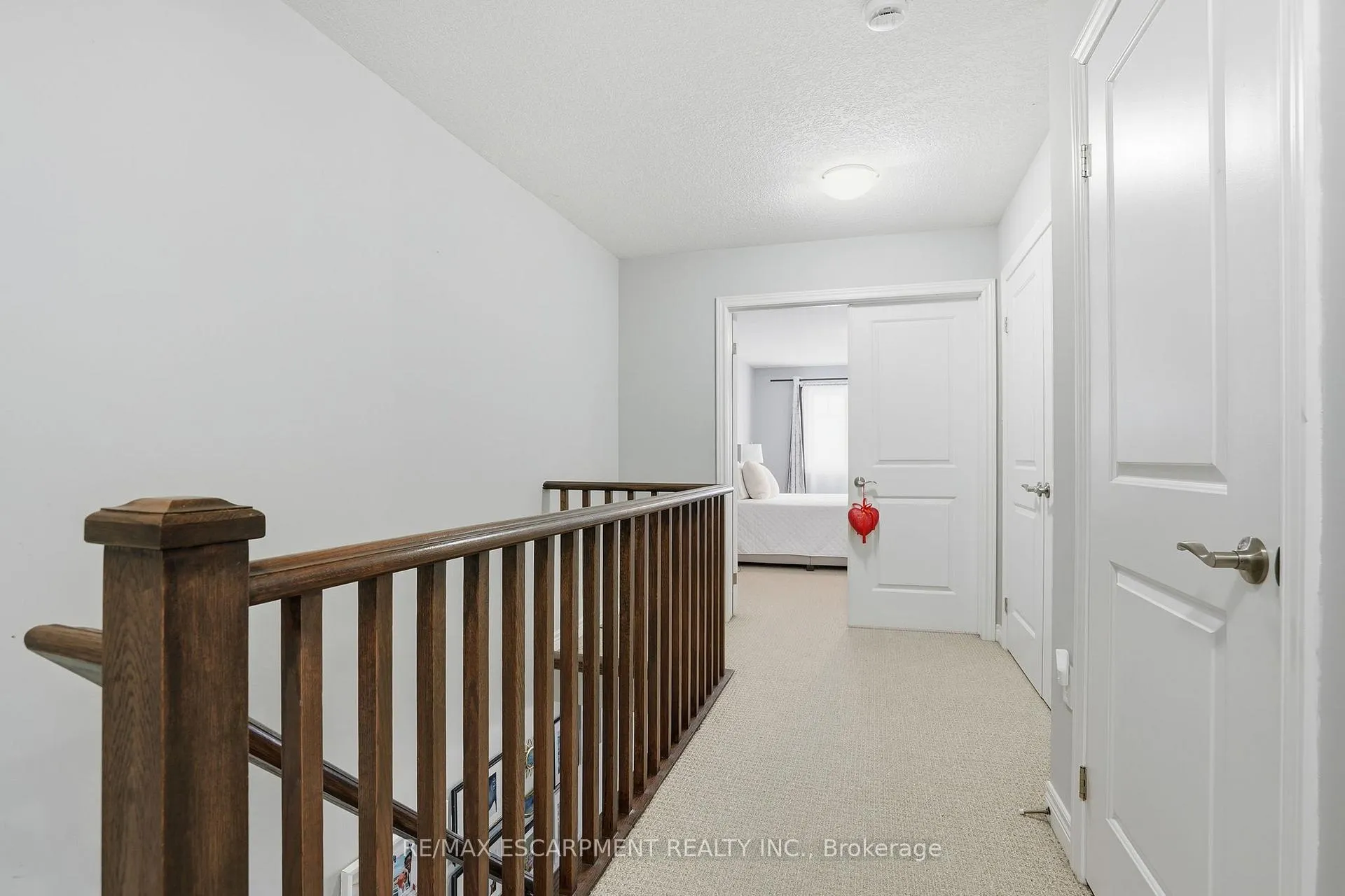 Photo 16 of Unit 6, 7 Lakelawn Road, Grimsby, Grimsby Beach — HOMEH